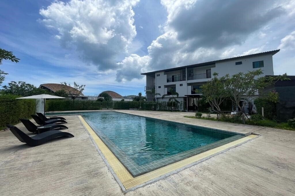 Фотографія Alisse Stay Phuket Layan 3*