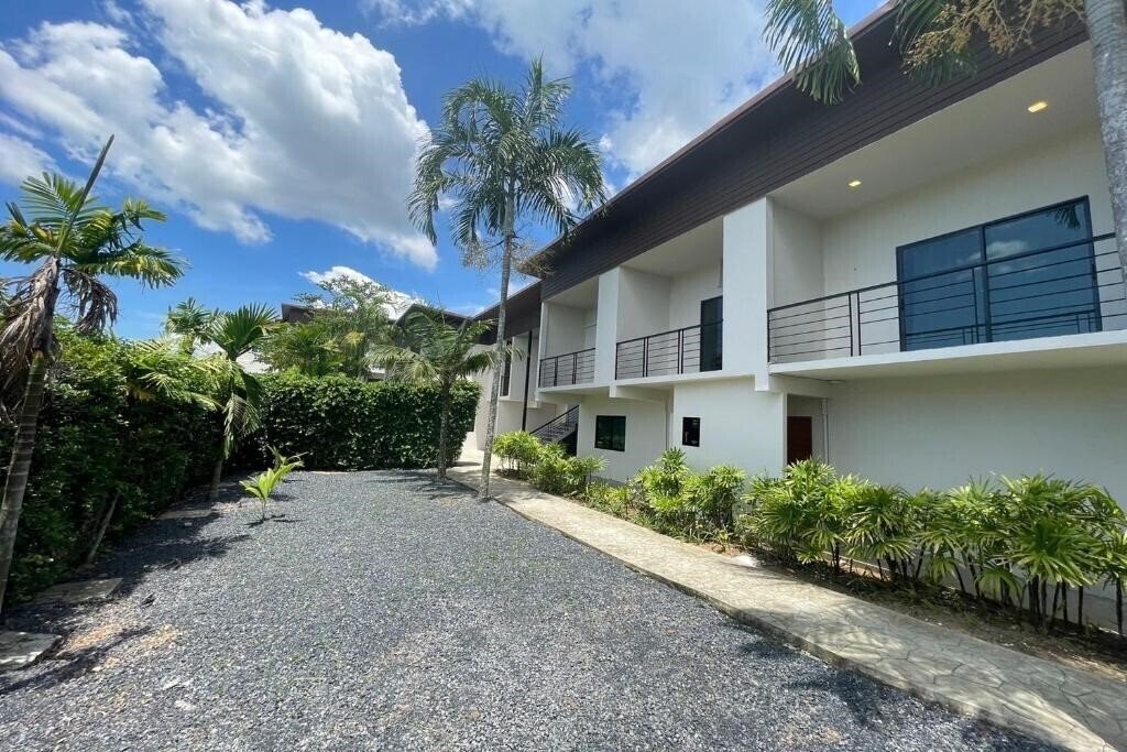 Зображення Alisse Stay Phuket Layan 3*