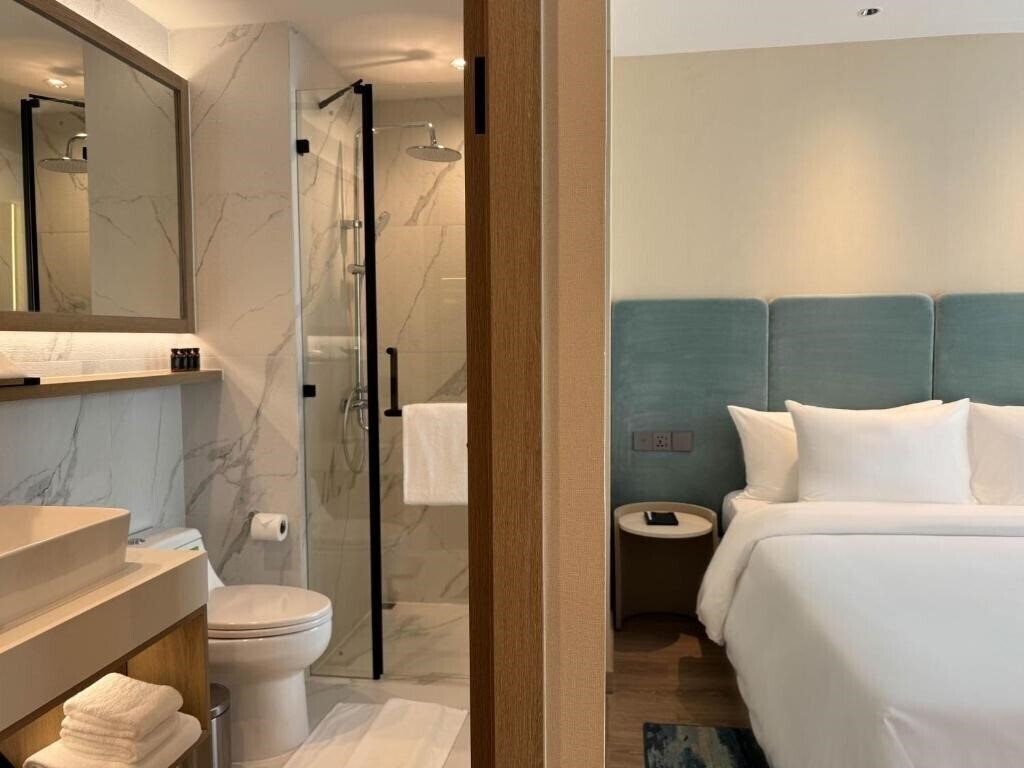 Фотографія Laya Suites & Residences 4*