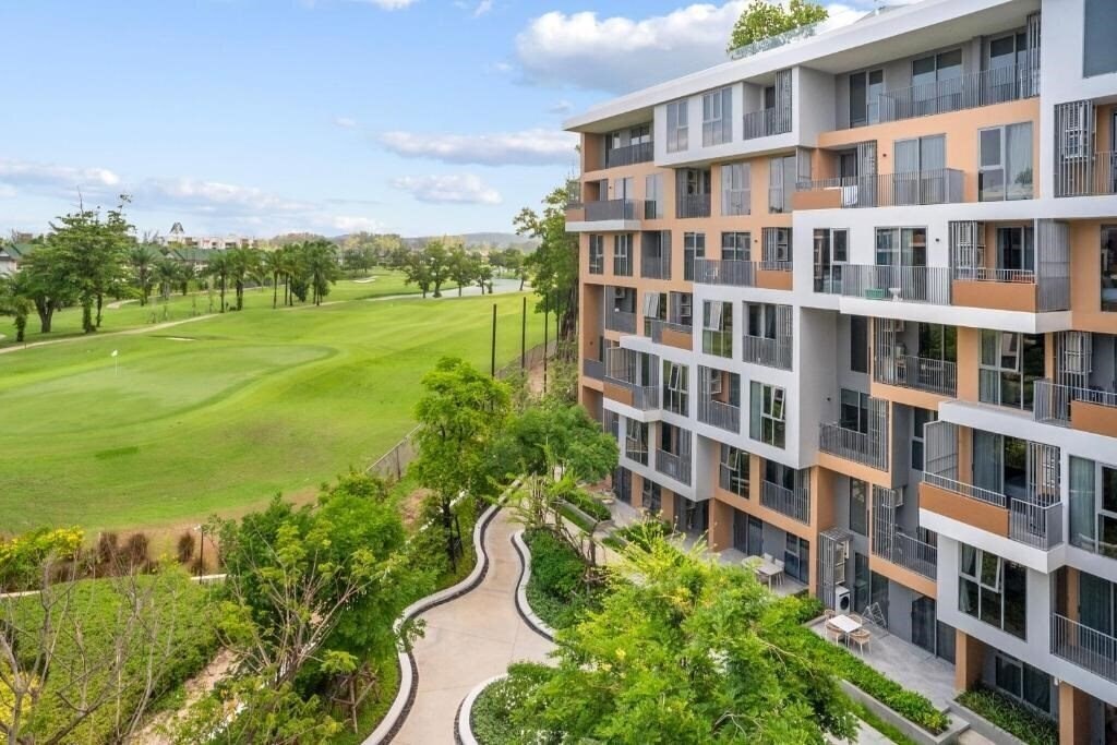 Готель Skypark Celeste Laguna Phuket 4*