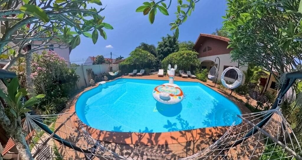 Фотографія Namphung Phuket Boutique Resort 4*