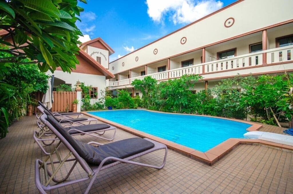 Готель Namphung Phuket Boutique Resort 4*