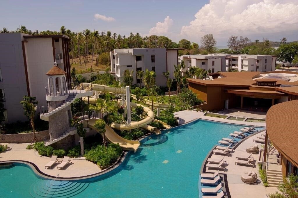 Фотография Chatrium Phuket Rawai 5*