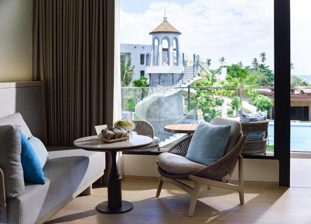 Изображение Chatrium Phuket Rawai 5*