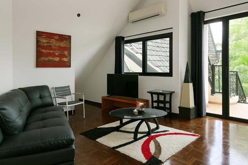 Зображення Beverly Hills Villa Patong 4*
