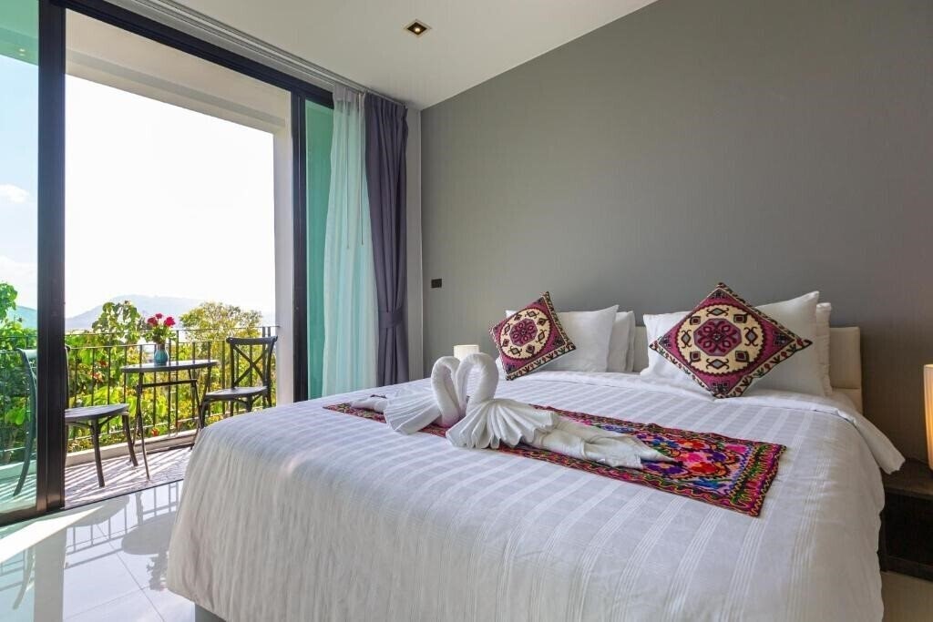 Картинка Rossarin Sea View Patong 4*