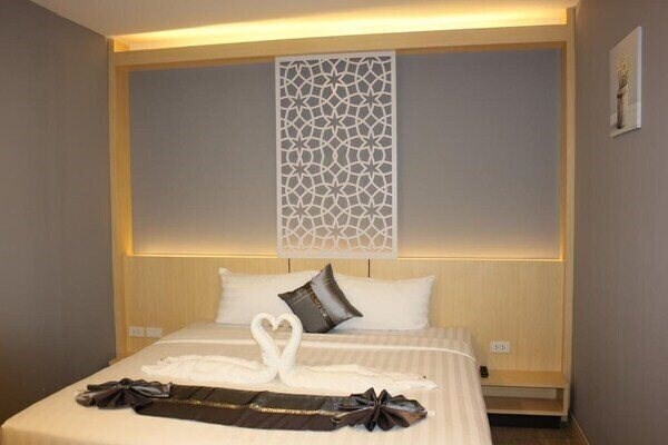 Отель Sleep Inn Phuket 3*
