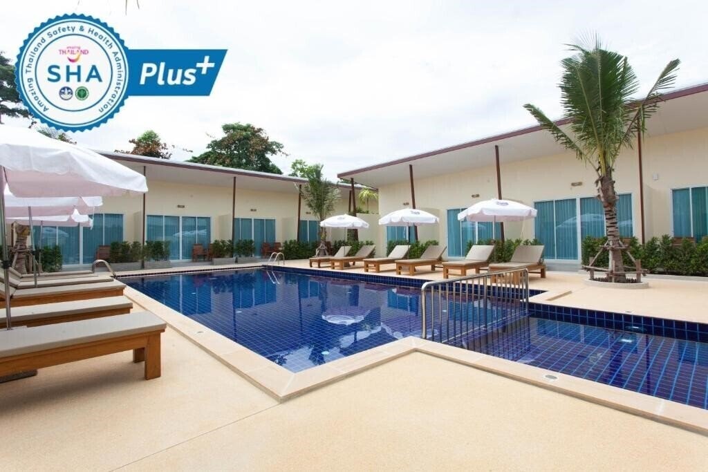 Отель Chalong Princess Pool Villa Resort 3*