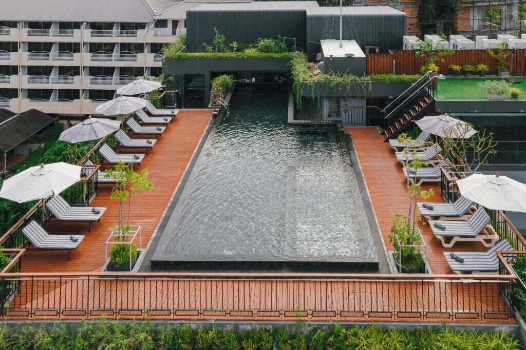 Готель Rak Elegant Hotel Patong 4*