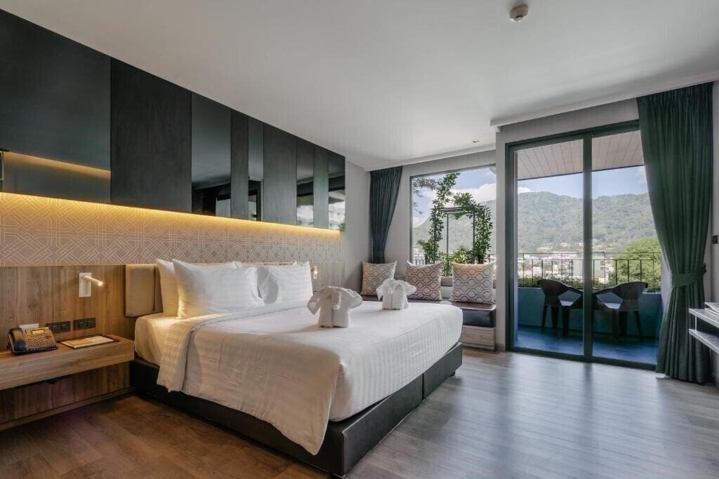 Картинка Rak Elegant Hotel Patong 4*