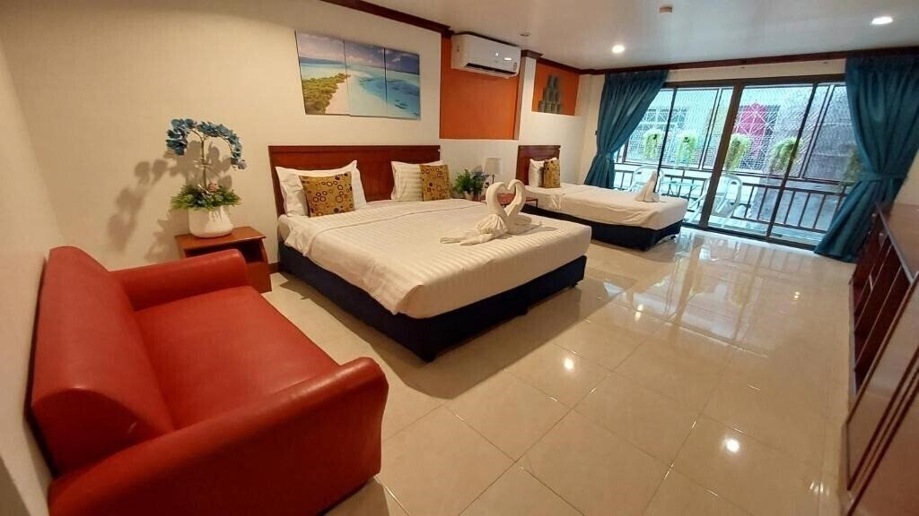Отель Benetti House (Adults Only) 3*