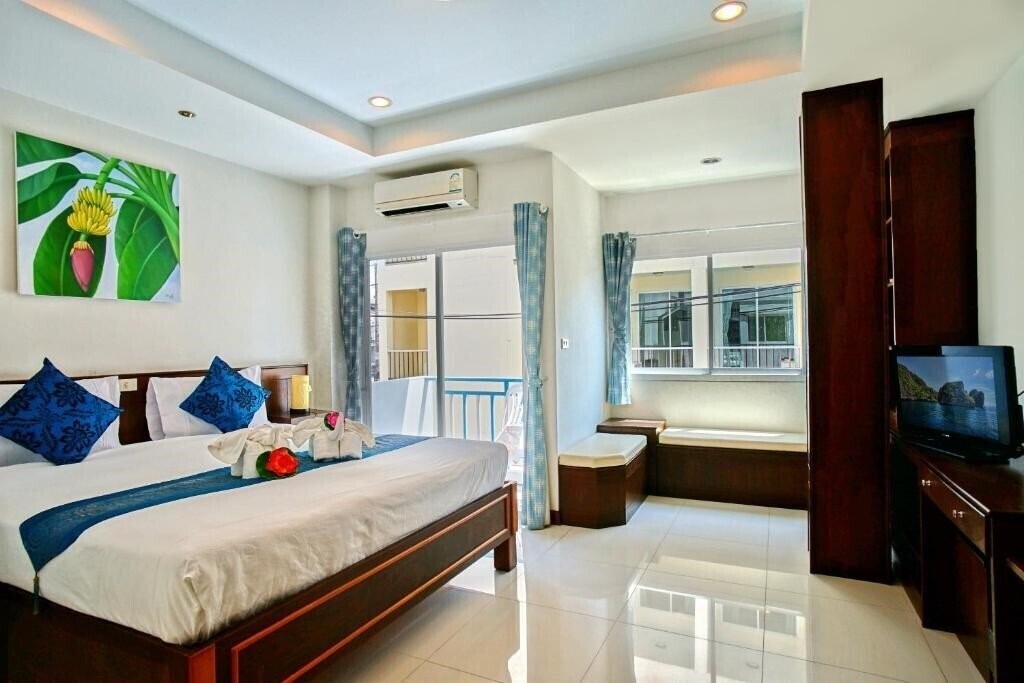 Фото Ruen Buathong Boutique Hotel Patong Beach 3*