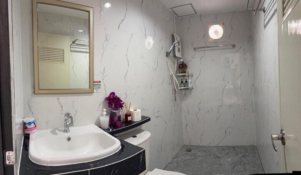 Фото Heaven House Restro & Bar 3*