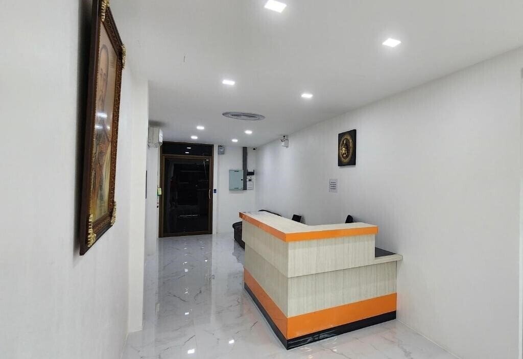Зображення Arya Suites Patong Beach 3*