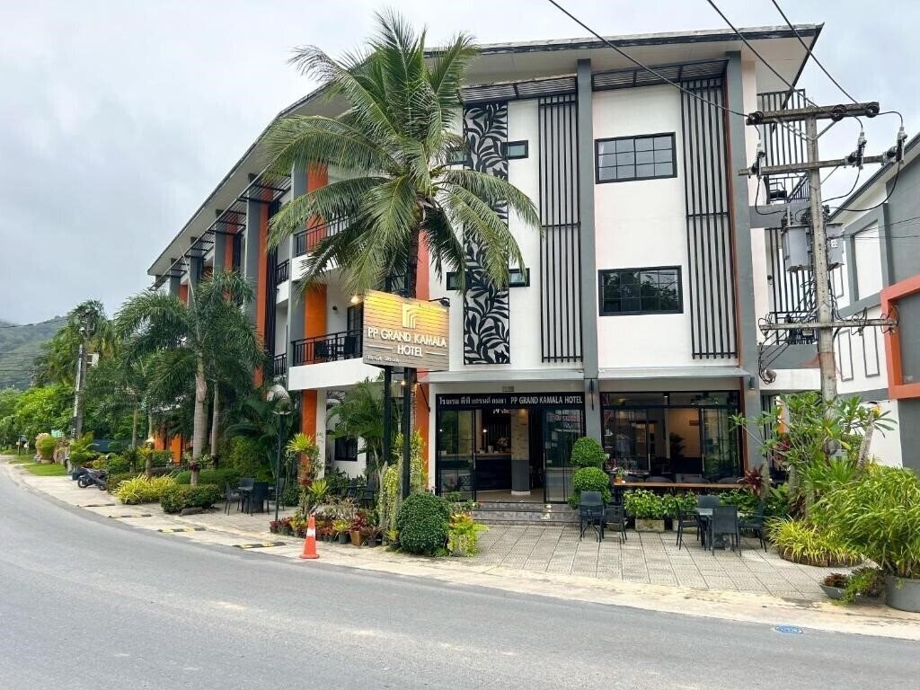 Готель PP Grand Kamala Hotel 3*