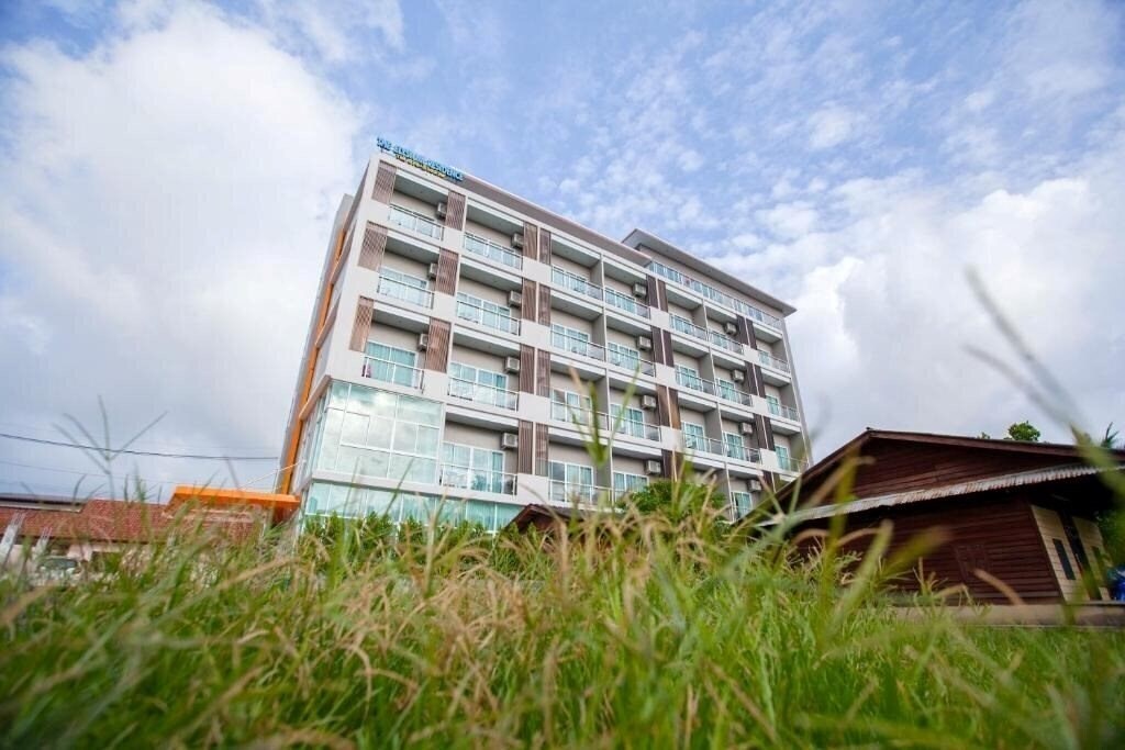 Отель The Elysium Residence 3*