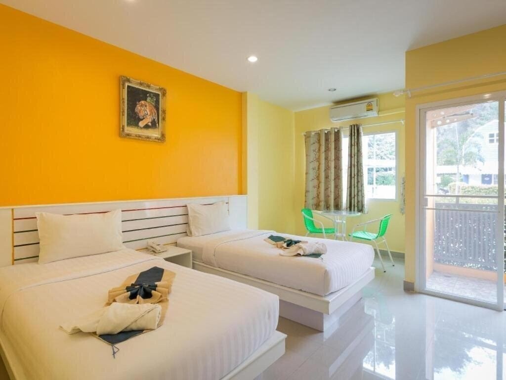 Фотография Holland Resort Phuket 2*