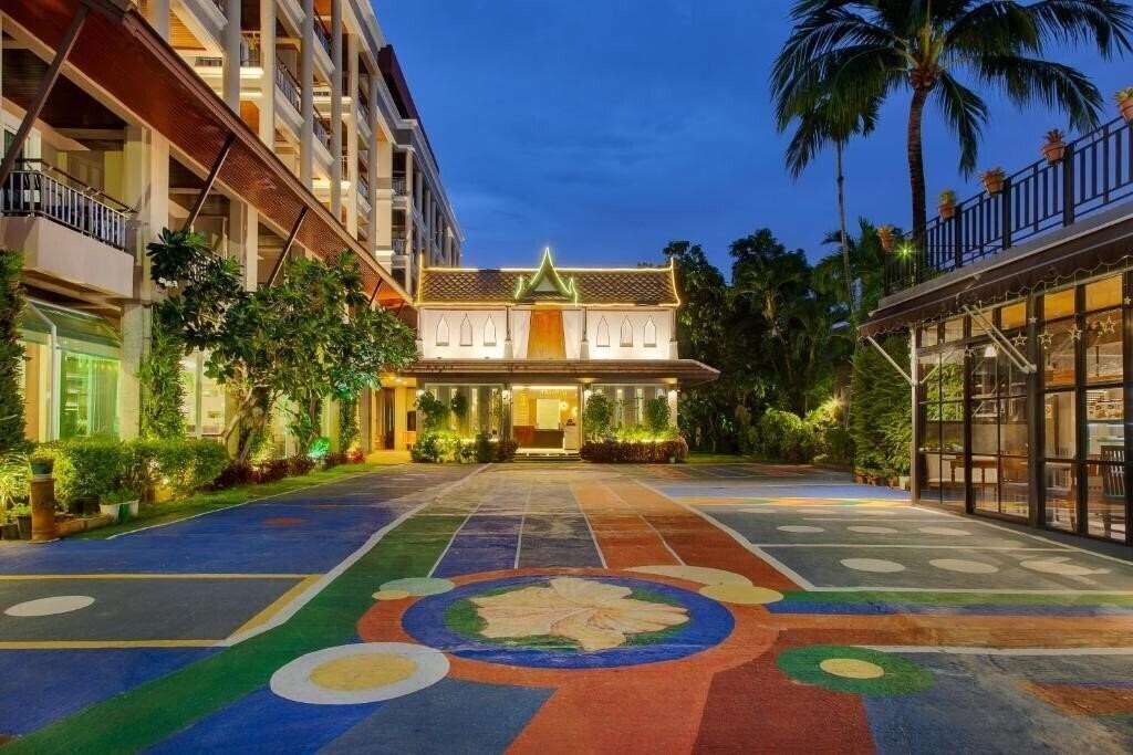 Зображення Thanthip Beach Resort 3*