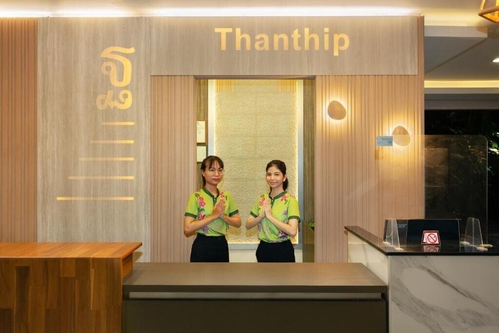 Картинка Thanthip Beach Resort 3*