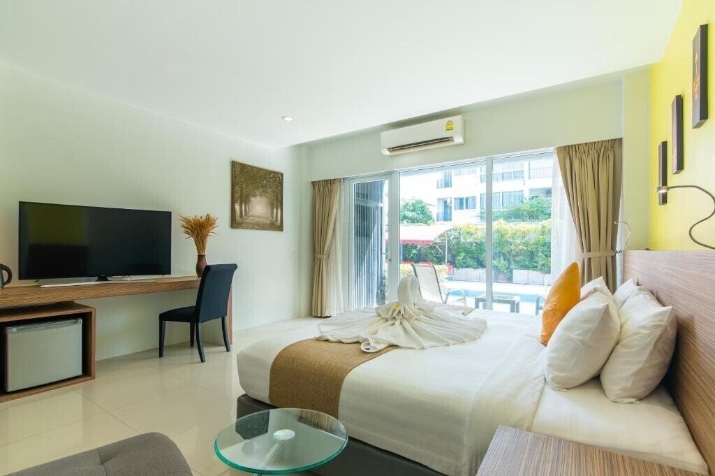 Изображение Lantern Resort Patong (THE) 4*