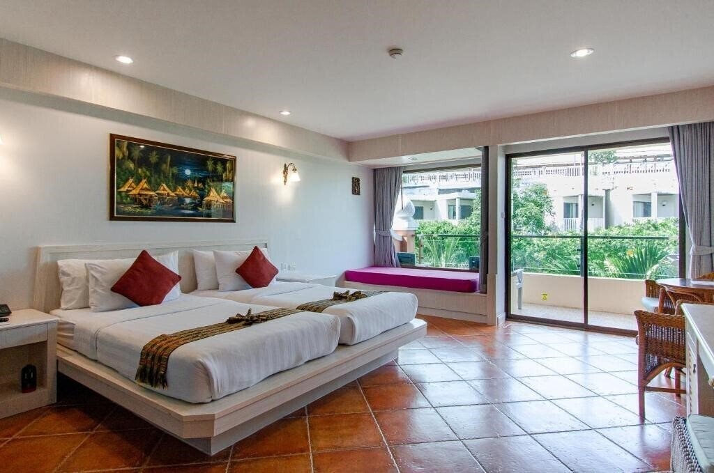 Картинка Karon Sea Sands Resort & SPA 4*