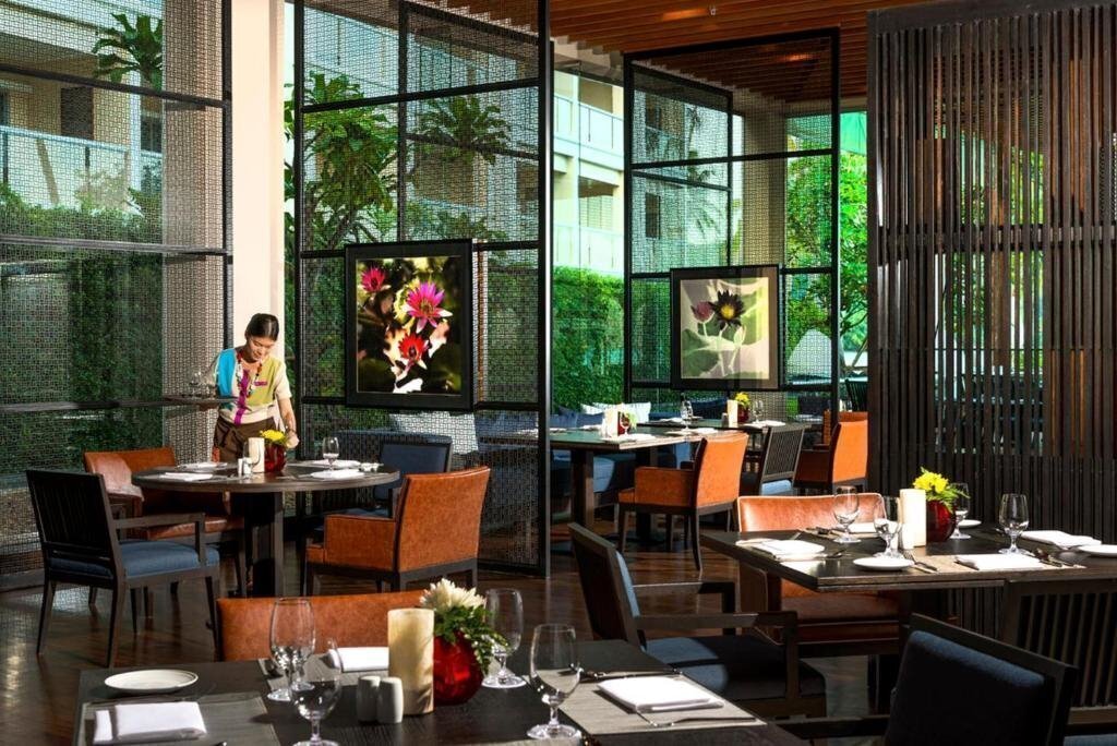 Картинка Crowne Plaza Phuket Panwa Beach Resort (ex. Phuket Panwa Beachfront Resort) 5*