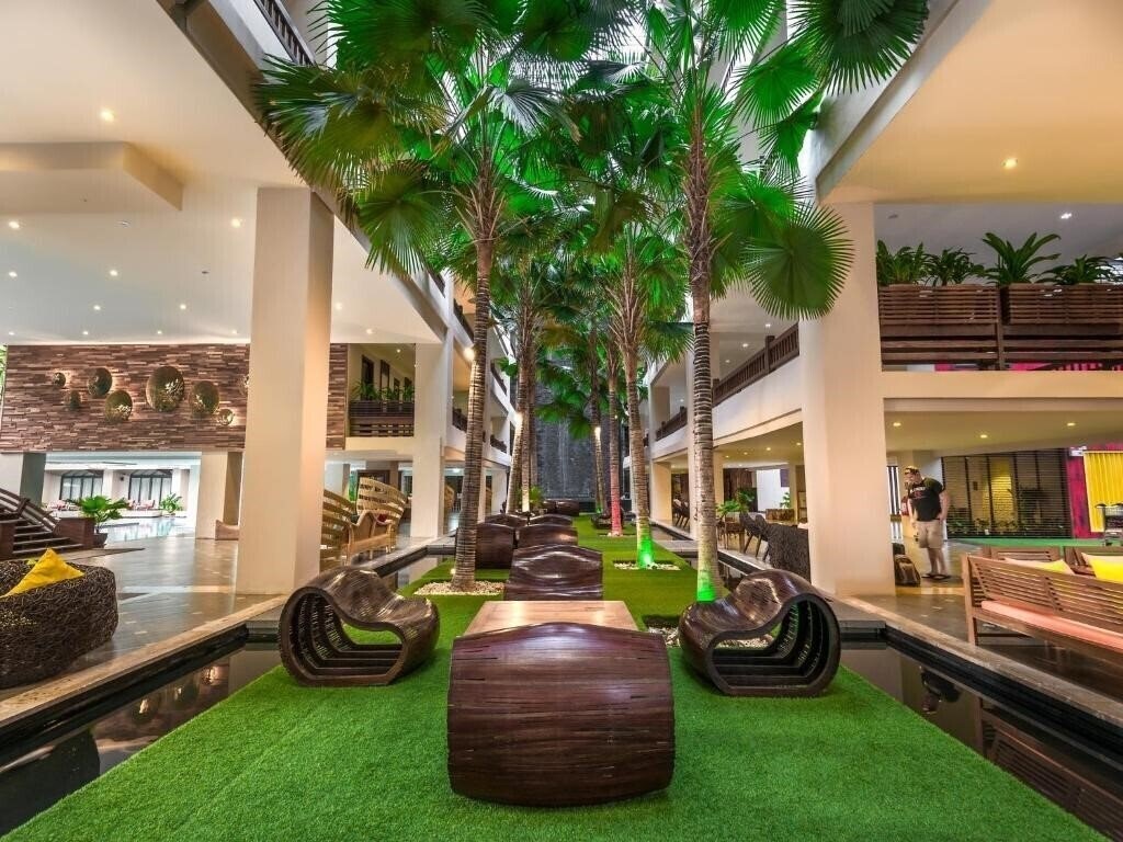 Фото Baan Laimai Beach Resort 3*