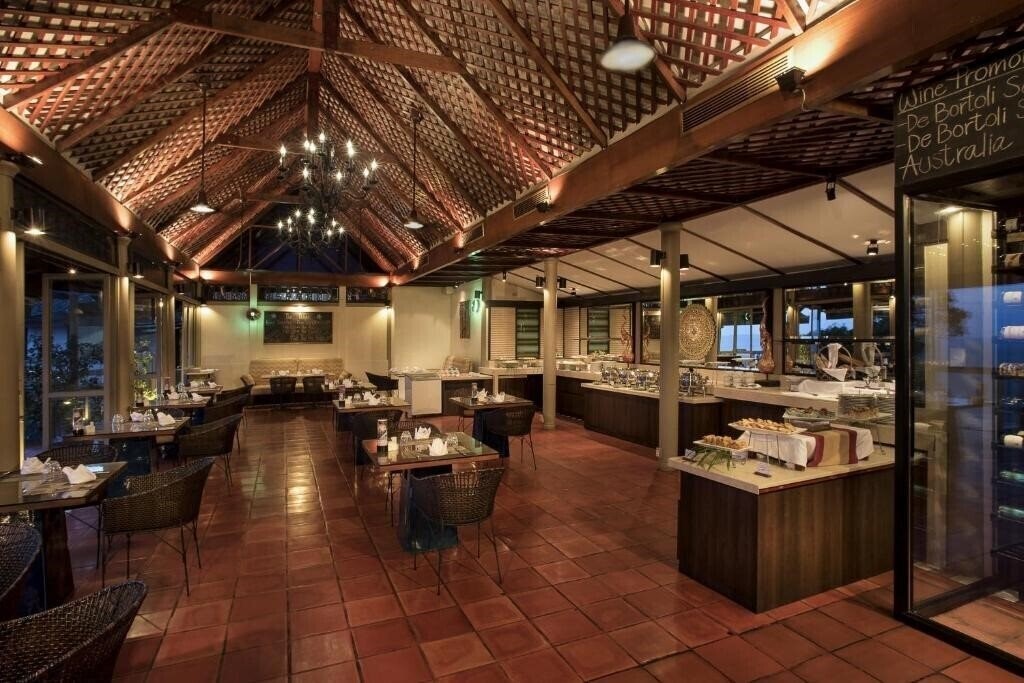 Фотографія Centara Villas Phuket 4*
