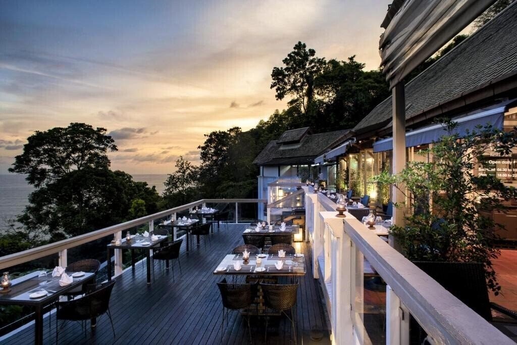 Картинка Centara Villas Phuket 4*