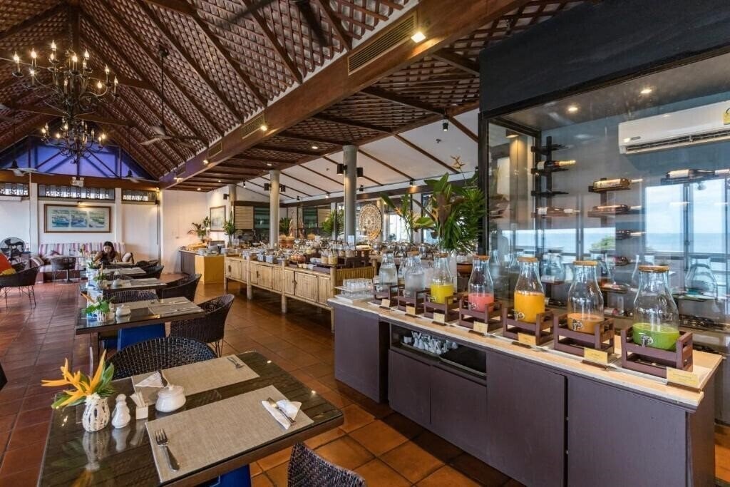 Картинка Centara Villas Phuket 4*