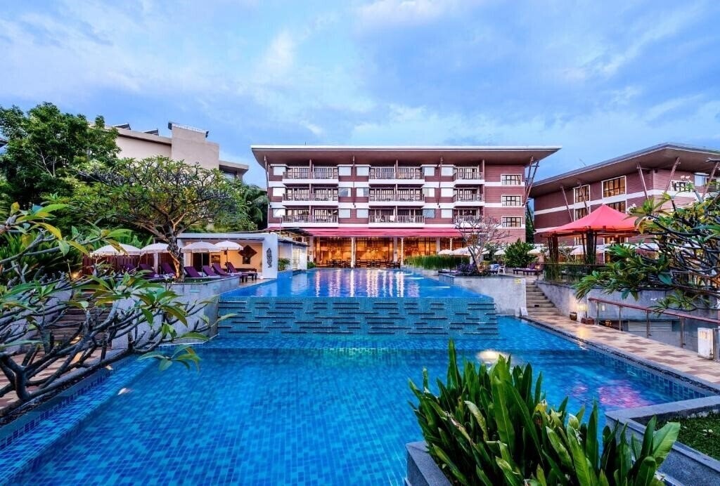 Фотографія Peach Blossom Resort 4*