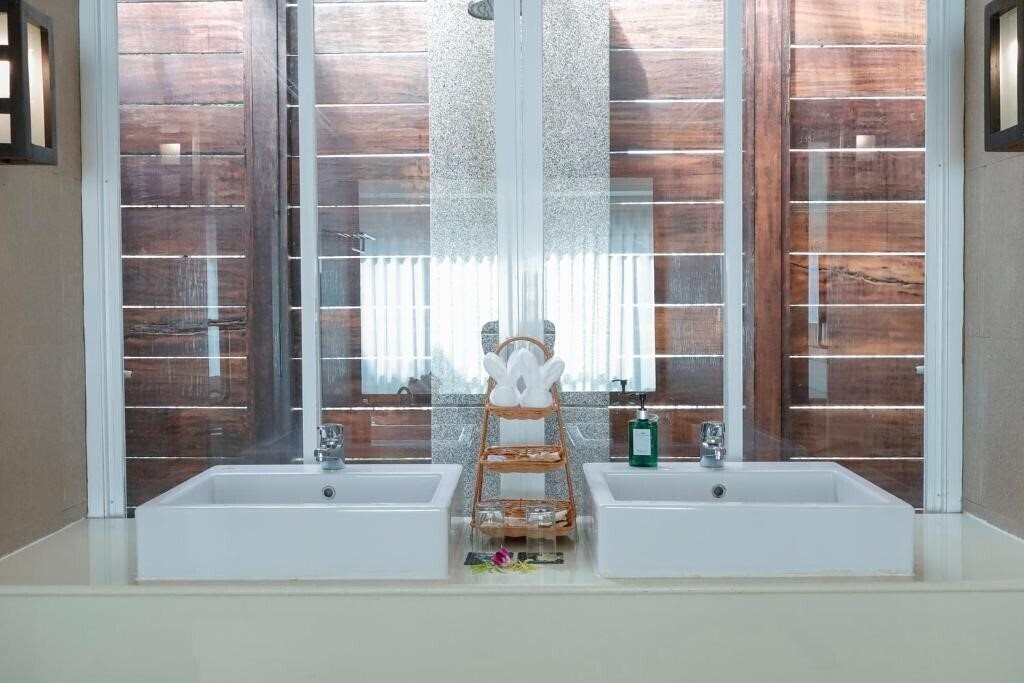 Фотографія Peach Blossom Resort 4*