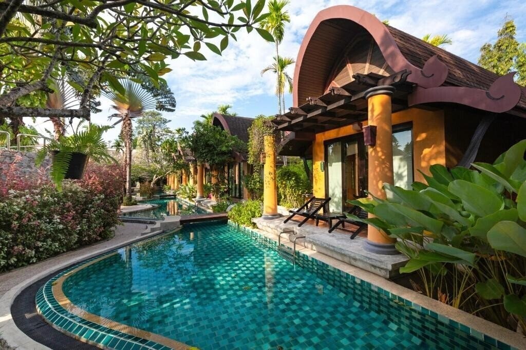 Отель The Village Resort & SPA 4*