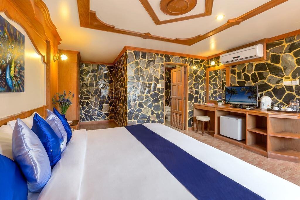 Картинка Tiger Complex 3*