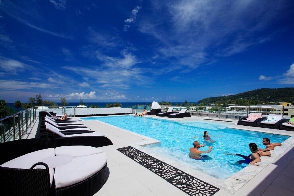 Фотографія Grand Sunset Hotel Karon 3*