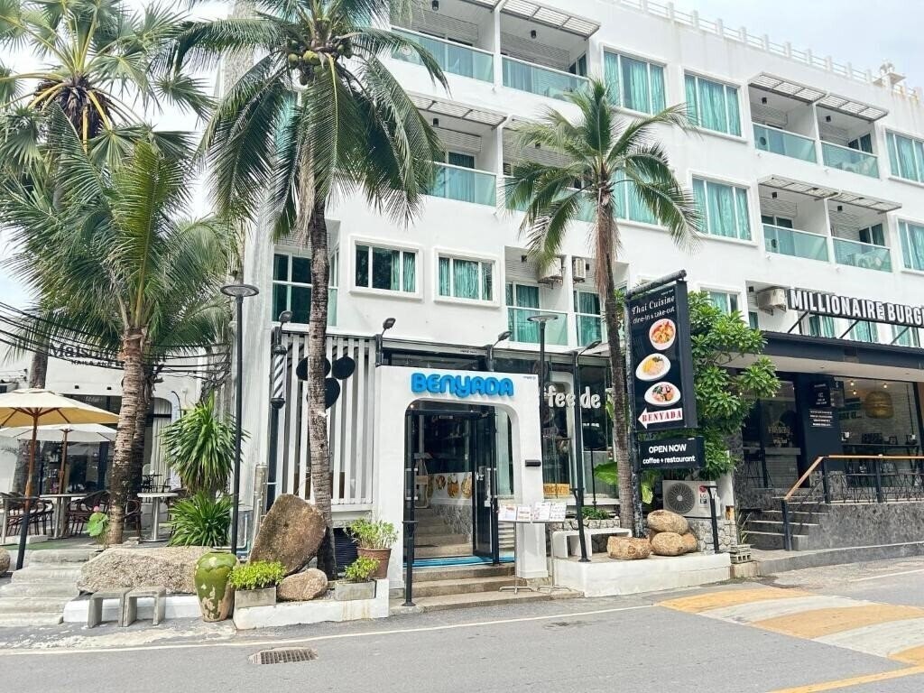 Готель Benyada Lodge 3*