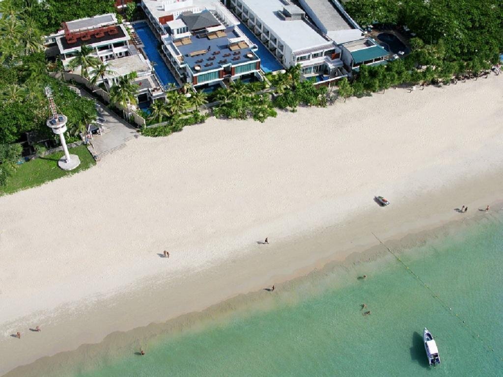 Отель La Flora Resort Patong 5*