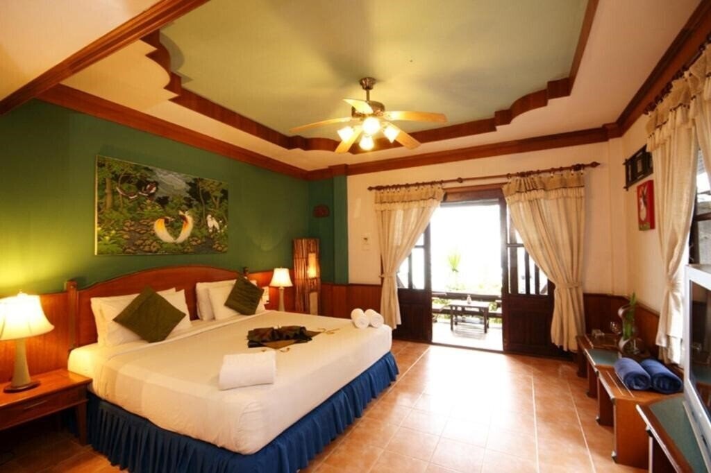 Фото Salad Beach Resort 3*