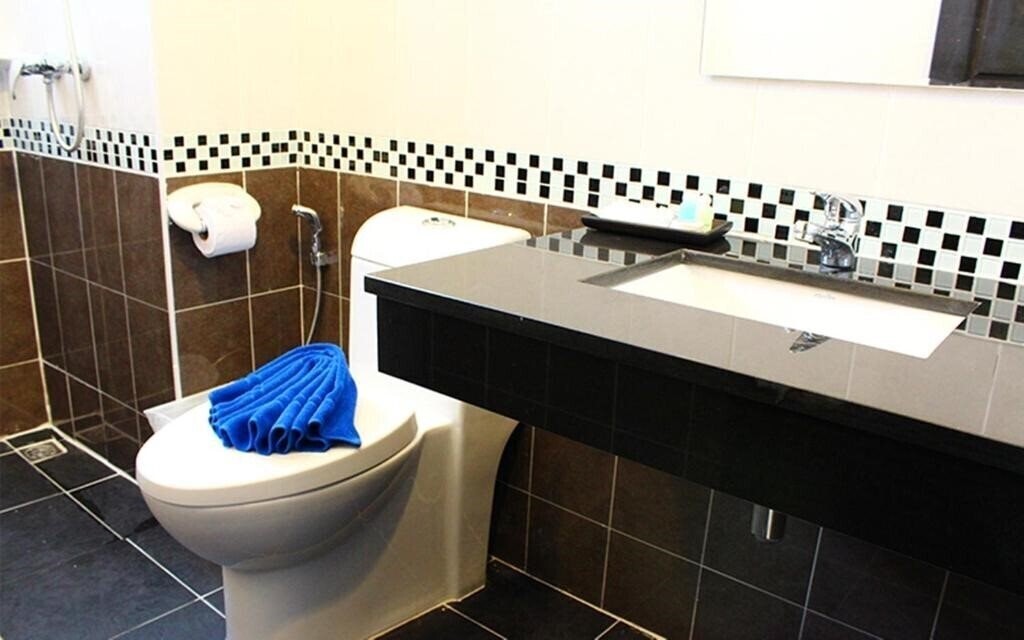 Фото 88 Hotel Phuket 3*