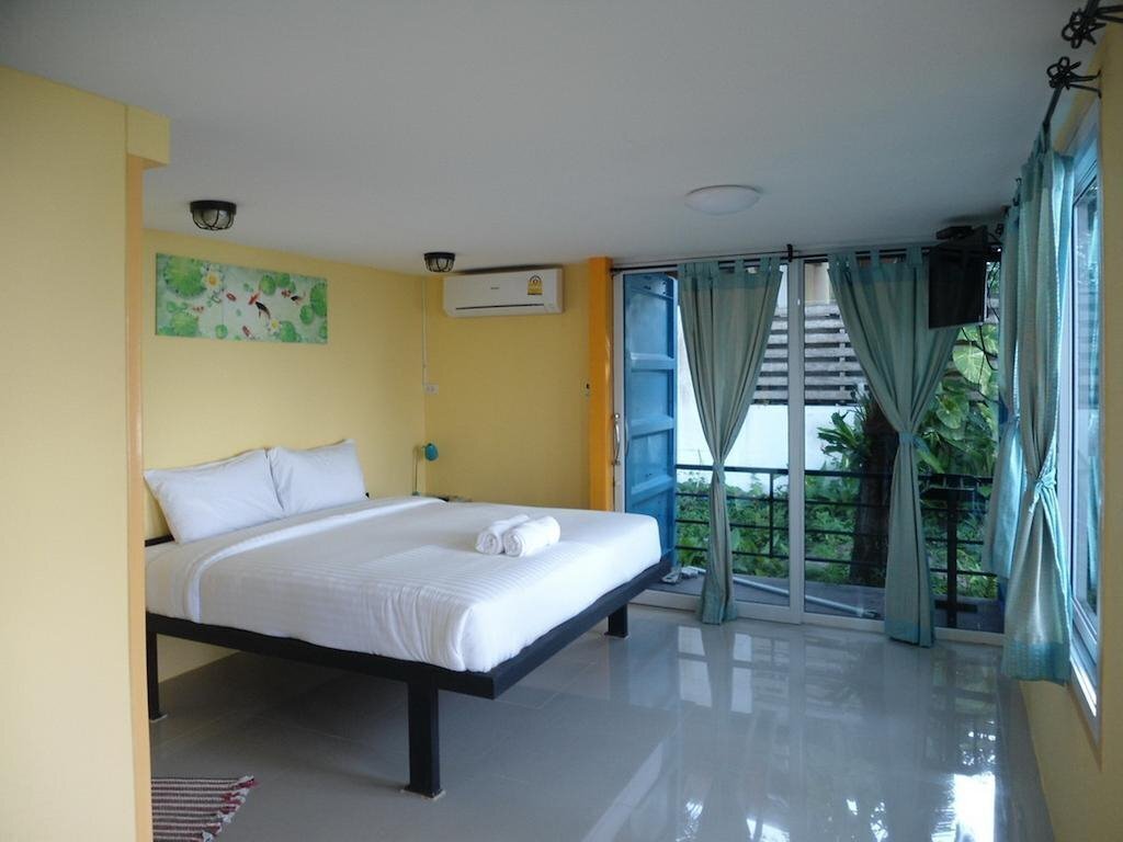 Зображення Think & Retro Cafe Lipa Noi Samui 3*