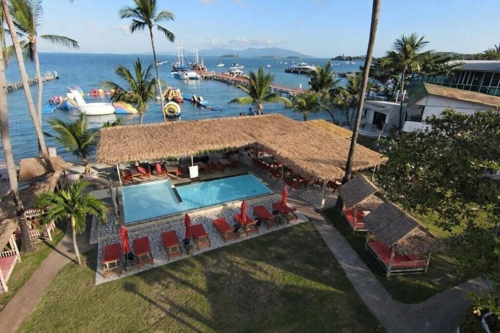 Отель Samui Pier Beach Front Resort 3*