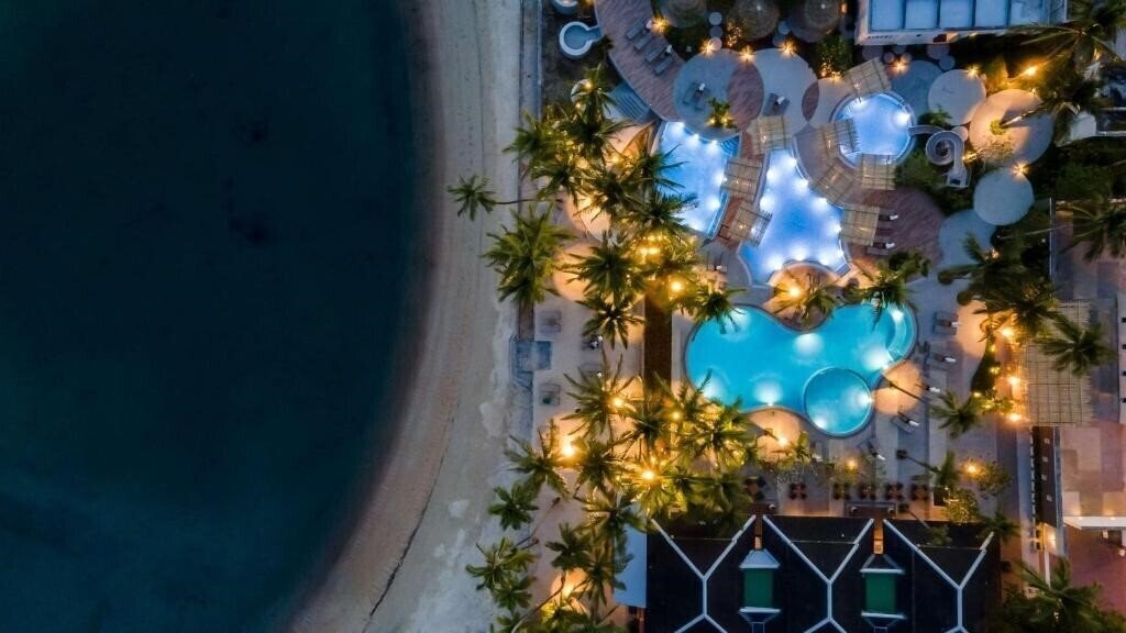 Картинка Outrigger Koh Samui Beach Resort Lamai 5*