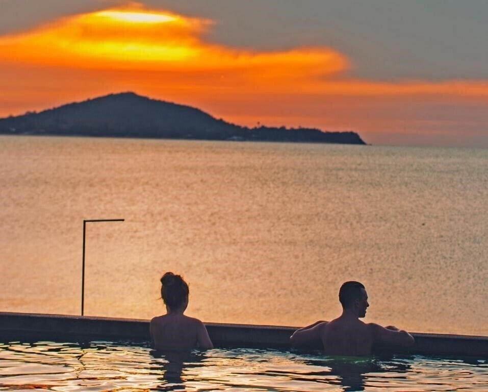 Картинка Escape Beach Resort 3*