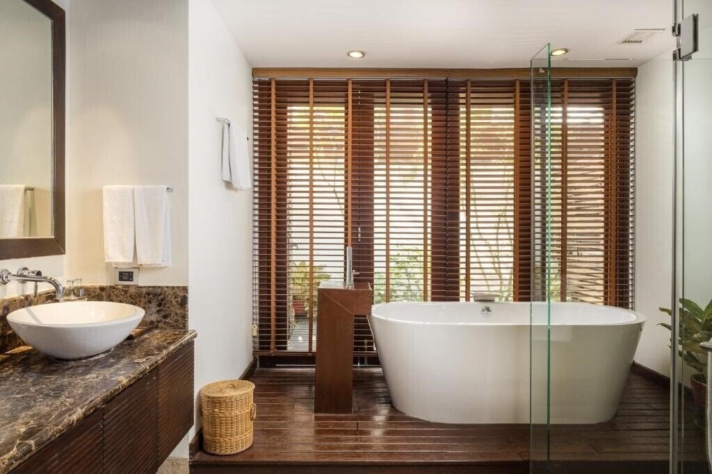 Картинка Dhevatara Cove 5*