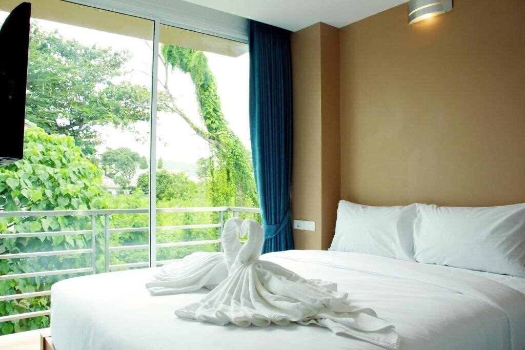 Фото Cheeky Monkey'S Koh Samui Hostel 3*