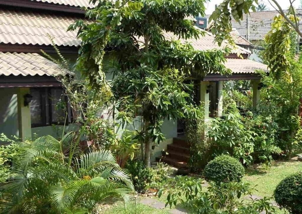Готель Buathong Place 2*