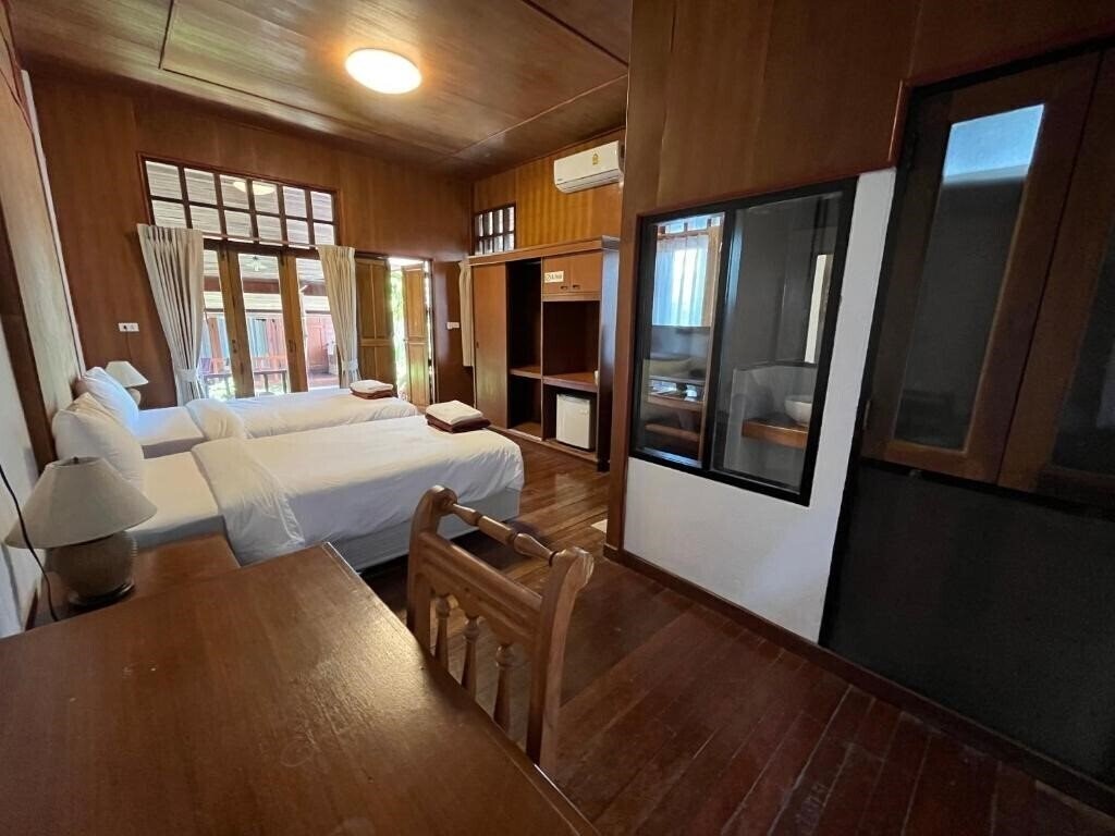 Фотография Utopia Resort 2*