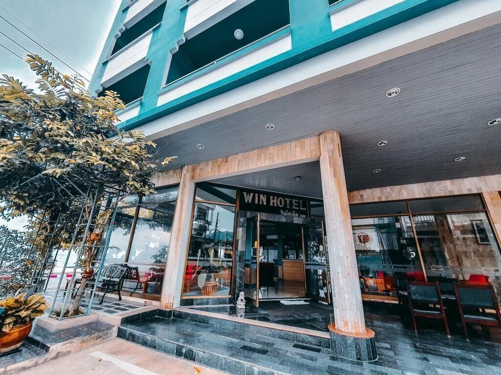 Фото Win Hotel 2*