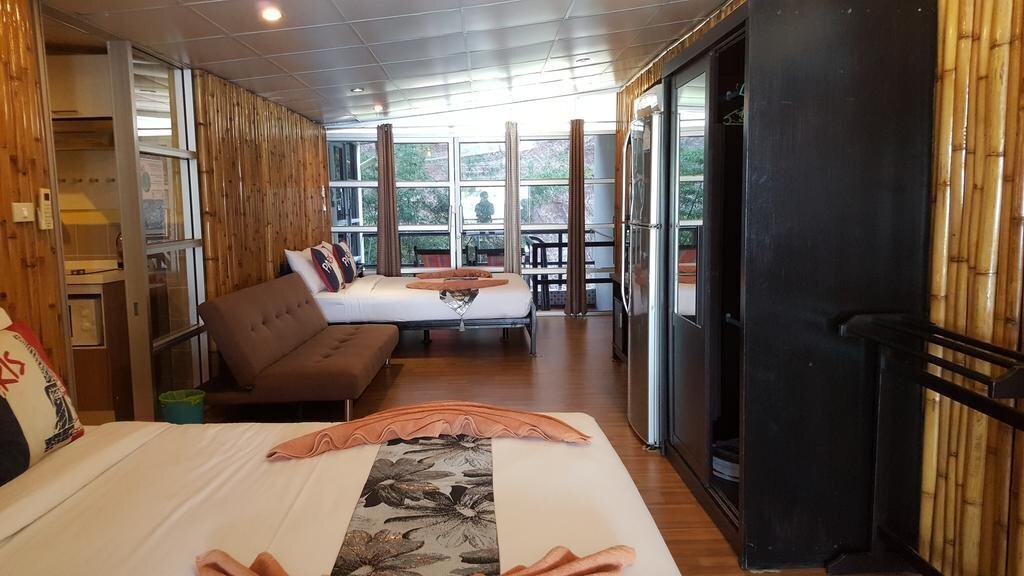 Отель 2w Beach Hostel - Shared Bath - Bano Compartido 2*