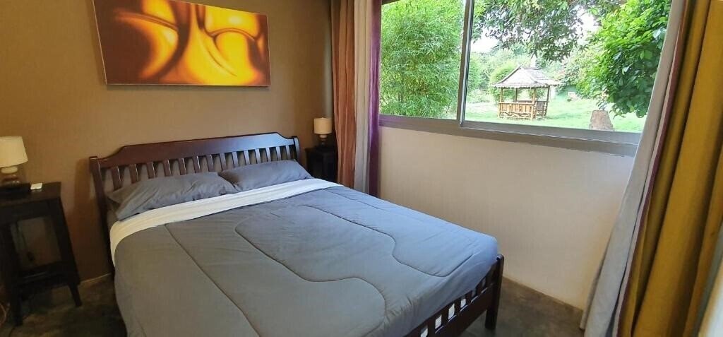 Фото Green Canyon Hip & Cheap Resort 1*